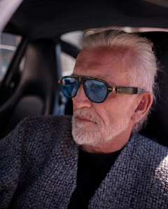 Man wearing carbon-fibre YerryNow One eyewear while driving