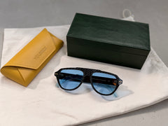 YerryNow One set: eyewear, yellow case and green YouNick box